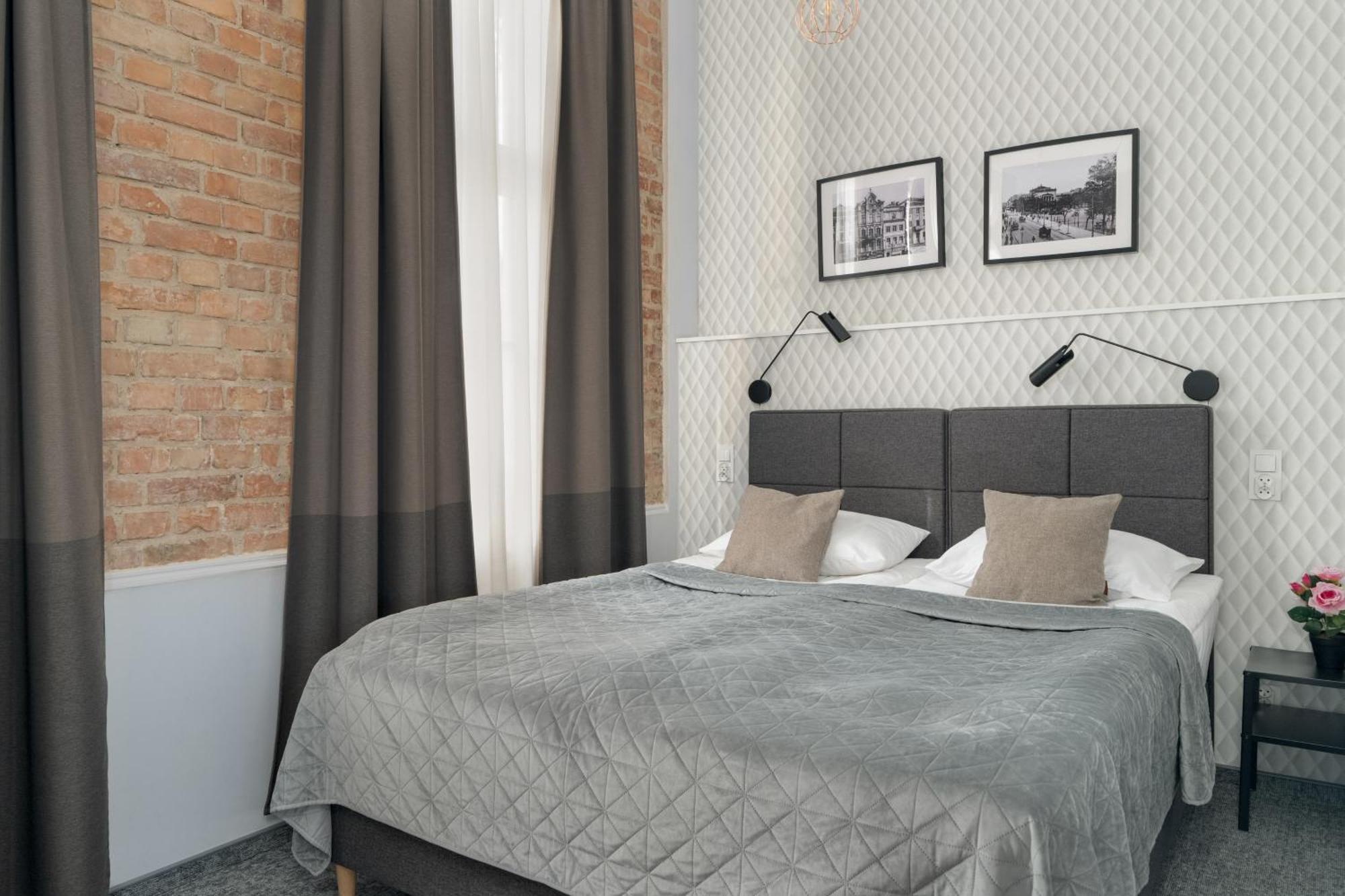 Przytulne Studia Very Berry W Poznaniu Blisko Parku By Noclegi Renters Exterior photo